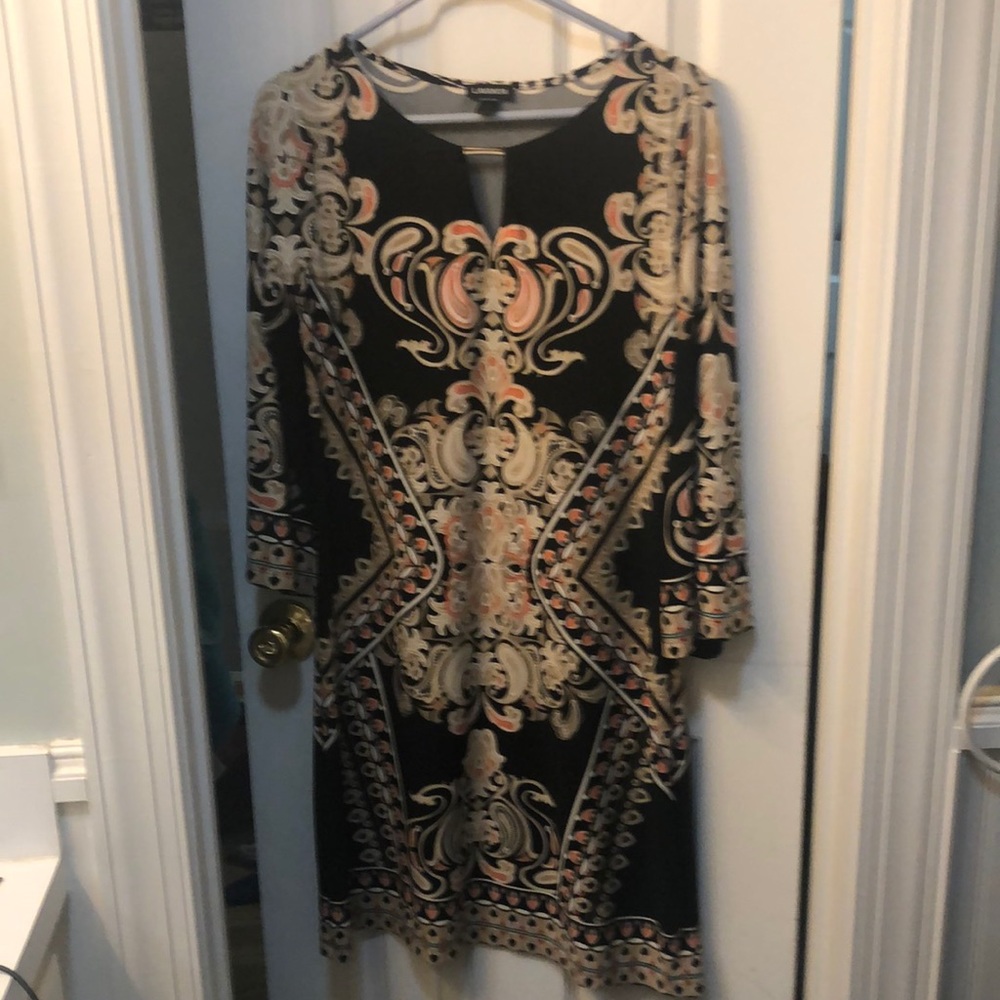 ☀️3/$15☀️ Lavanya Black Tan and coral dress size Medium